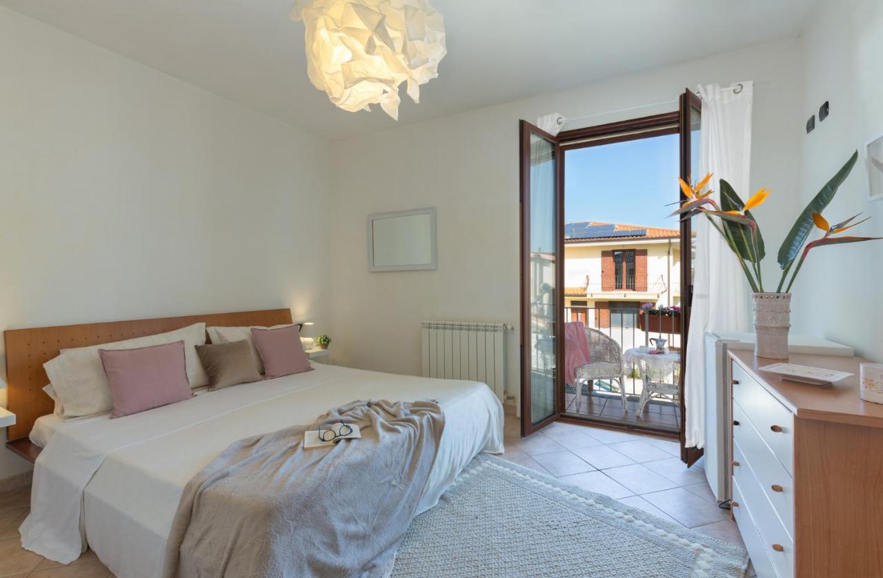 La Casa Di Kya Bed & Breakfast Capoterra Luaran gambar